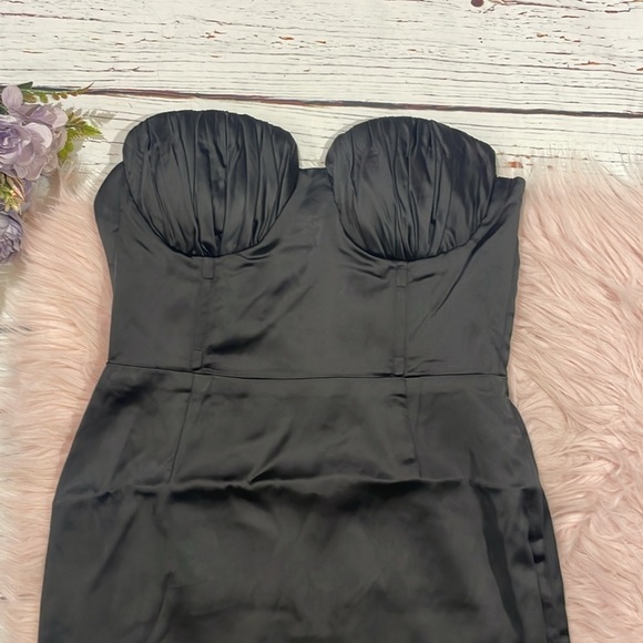 NWT Naked Wardrobe The Statement Black Satin Corset Ruched Strapless Mini Dress - Picture 4 of 10